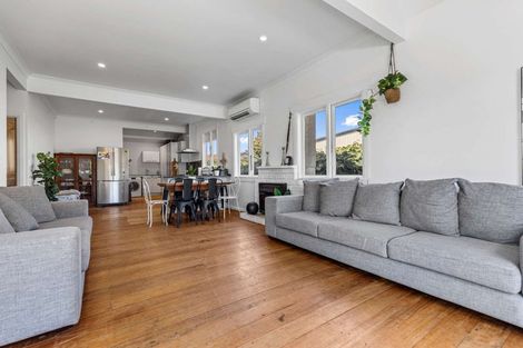 Photo of property in 8 Wilson Road South, Waihi Beach, 3611