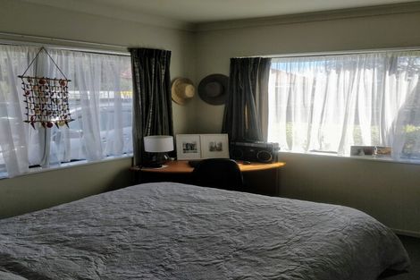 Photo of property in 102a Pah Road, Papatoetoe, Auckland, 2025