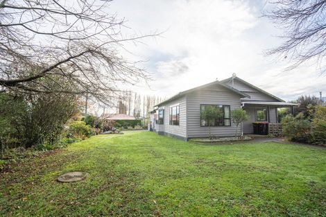 Photo of property in 82 Lochiel Bridge Road, Lochiel, Winton, 9781