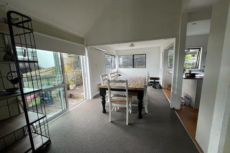 Photo of property in 34 Ellesmere Crescent, Pakuranga Heights, Auckland, 2010
