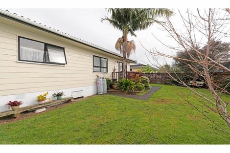 Photo of property in 2/1 Silverstone Place, Henderson, Auckland, 0612