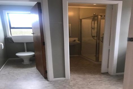 Photo of property in 3/25 Parkvale Road, Karori, Wellington, 6012