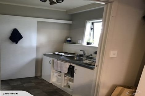 Photo of property in 26 Saffron Street, Birkdale, Auckland, 0626