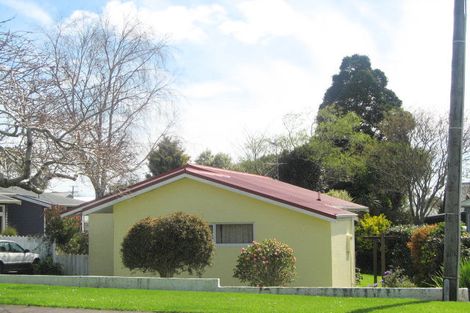 Photo of property in 2/70 Doralto Road, Frankleigh Park, New Plymouth, 4310