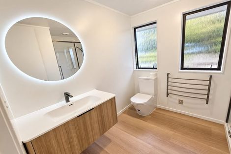 Photo of property in 12 Crystal Place, Pukehangi, Rotorua, 3015