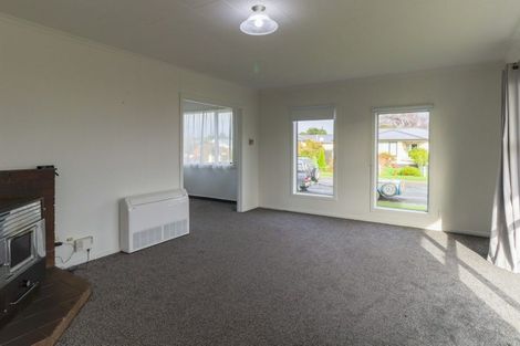 Photo of property in 34 Lothian Crescent, Strathern, Invercargill, 9812