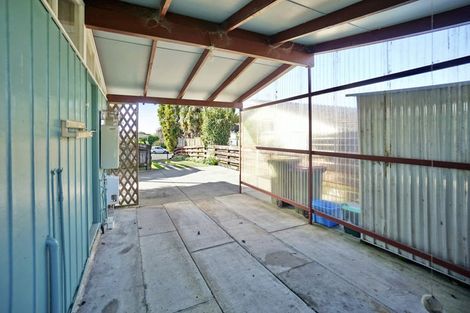 Photo of property in 2 Barrow Place, Te Puke, 3119