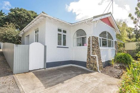 Photo of property in 55 Great North Road, Saint Johns Hill, Whanganui, 4501