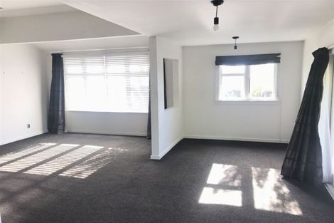 Photo of property in 52 Woodville Street, Edgeware, Christchurch, 8013