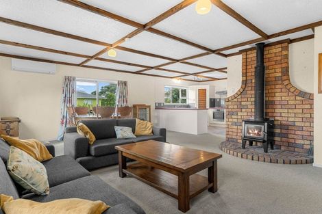 Photo of property in 11 Kelly Street, Baylys Beach, Dargaville, 0377