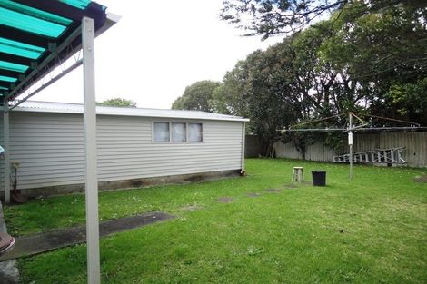 Photo of property in 42 Aurea Avenue, Pakuranga, Auckland, 2010