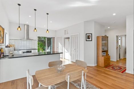 Photo of property in 37 Liverpool Street, Levin, 5510