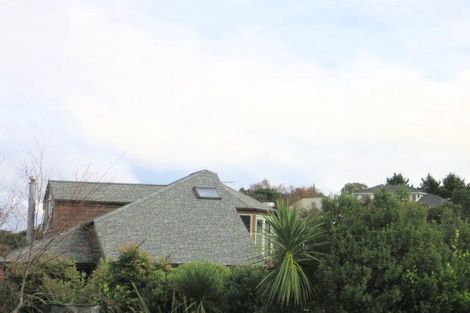 Photo of property in 17 Chisbury Terrace, Shelly Park, Auckland, 2014