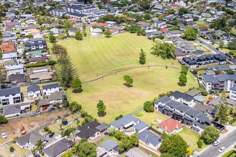 Photo of property in 95d Kervil Avenue, Te Atatu Peninsula, Auckland, 0610
