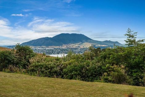 Photo of property in 55 Stewart Glen, Acacia Bay, Taupo, 3385
