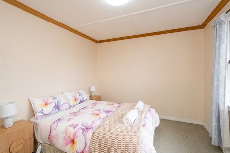 Photo of property in 44 Ocean Beach Road, Bluff, 9814