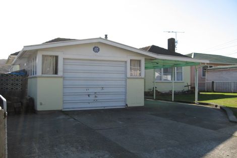 Photo of property in 19 Ruthven Road, Wainuiomata, Lower Hutt, 5014
