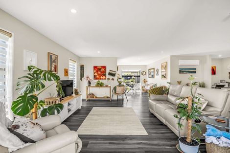 Photo of property in 30 Kawari Drive, Pegasus, 7612