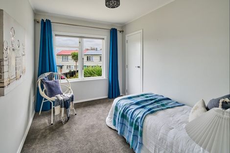 Photo of property in 7 Whakataki Grove, Waiwhetu, Lower Hutt, 5010