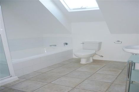 Photo of property in 10a Evan Street, Belmont, Auckland, 0622