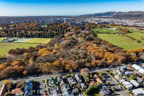 Photo of property in 129 Deans Avenue, Riccarton, Christchurch, 8011