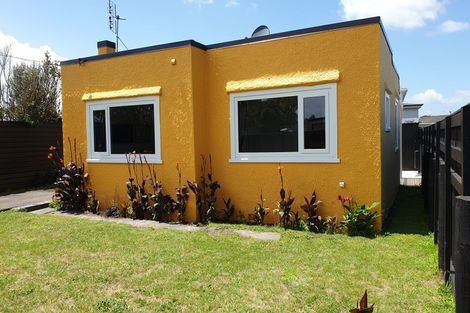 Photo of property in 8a Pharazyn Street, Gonville, Whanganui, 4500