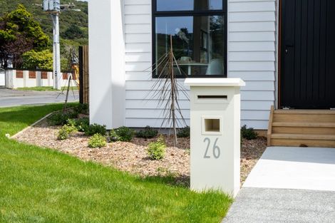 Photo of property in 4 Reading Street, Wainuiomata, Lower Hutt, 5014