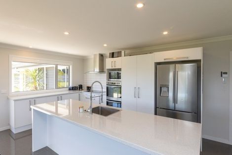 Photo of property in 96 Mount Taylor Drive, Feilding, 4775