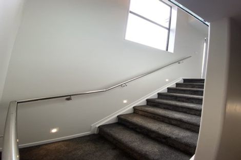 Photo of property in 36d Eastern Beach Road, Bucklands Beach, Auckland, 2012