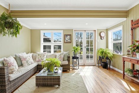 Photo of property in 64 Liverpool Street, Whanganui, 4500