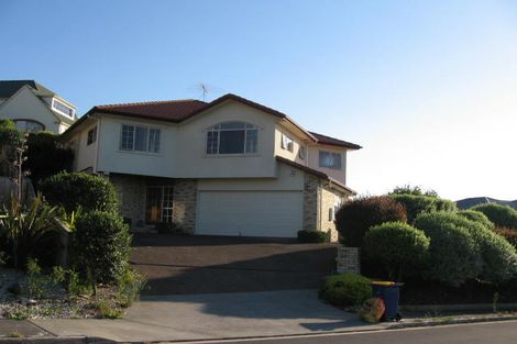 Photo of property in 34 Mulgan Way, Browns Bay, Auckland, 0630