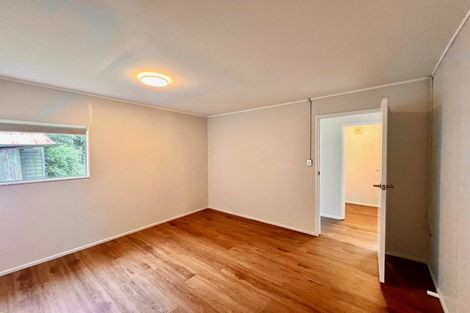 Photo of property in 36 Challen Close, Conifer Grove, Takanini, 2112