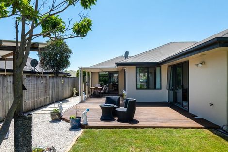 Photo of property in 15 Kendall View, Stoke, Nelson, 7011