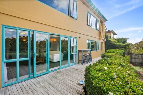 Photo of property in 22 Marguerita Place, West Harbour, Auckland, 0618