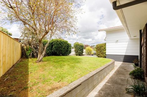 Photo of property in 38 Penrith Street, Westown, New Plymouth, 4310