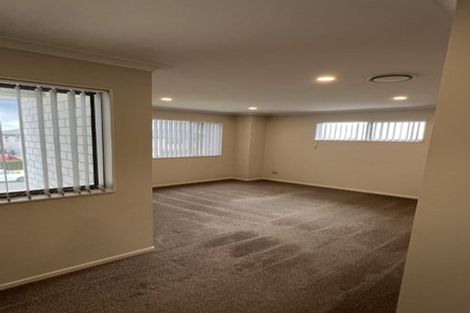 Photo of property in 16 Hikuawa Road, Flat Bush, Auckland, 2019