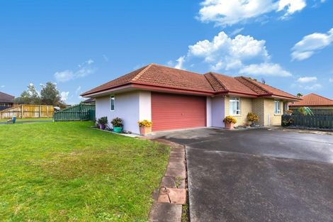 Photo of property in 9 Blowers Place, Flat Bush, Auckland, 2019