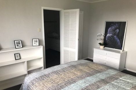 Photo of property in 300 Tukapa Street, Hurdon, New Plymouth, 4310