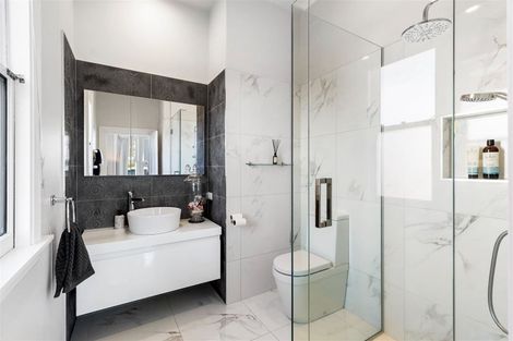 Photo of property in 77 Rutland Street, St Albans, Christchurch, 8014