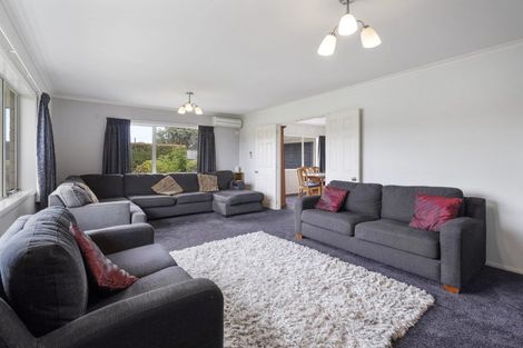 Photo of property in 430 Mangorei Road, Highlands Park, New Plymouth, 4312