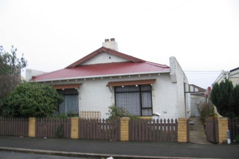 Photo of property in 106 Oxford Street, South Dunedin, Dunedin, 9012