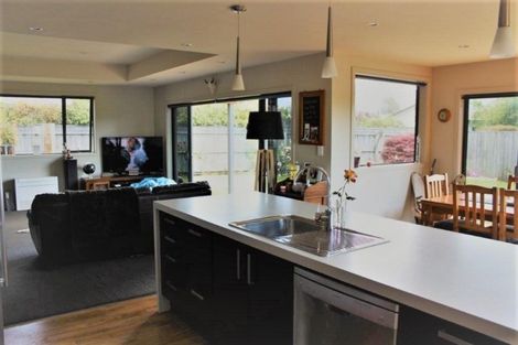 Photo of property in 11 Toiora Close, Takaka, 7110