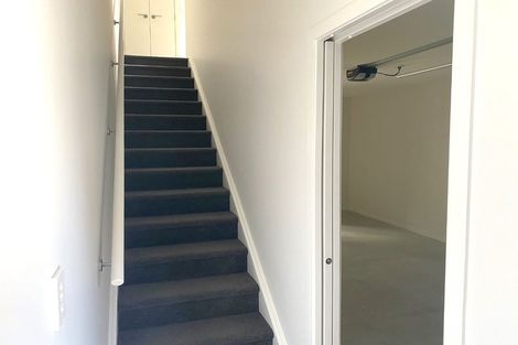 Photo of property in 8/3234 Great North Road, New Lynn, Auckland, 0600