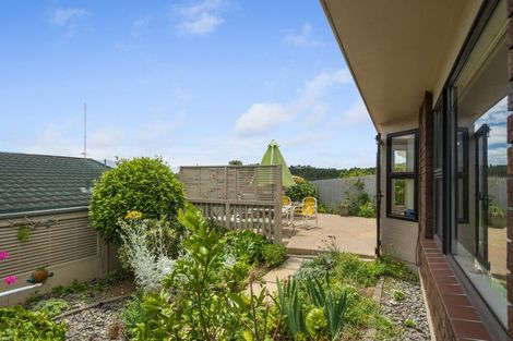 Photo of property in 14b Esmeralda Street, Welcome Bay, Tauranga, 3112