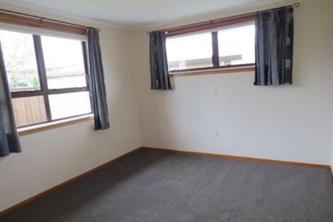 Photo of property in 10 Blenheim Place, Vogeltown, New Plymouth, 4310