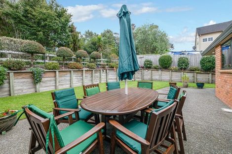 Photo of property in 4 Chardonnay Rise, Henderson, Auckland, 0612