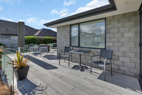 Photo of property in 10 Pukeko Street, Ruakaka, 0116