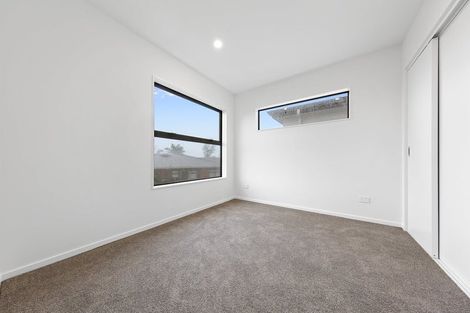 Photo of property in 89c Reeves Road, Pakuranga, Auckland, 2010