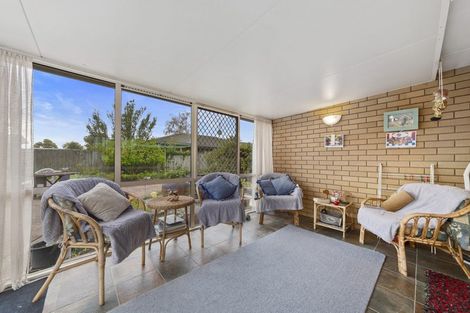 Photo of property in 9 Thistledown Place, Woolston, Christchurch, 8062