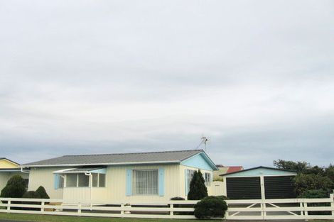 Photo of property in 1a Elder Grove, Paraparaumu, 5032